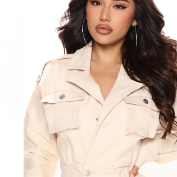 IVORY DENIM ROMPER (S) NEW IN BAG - Picture 3 of 4